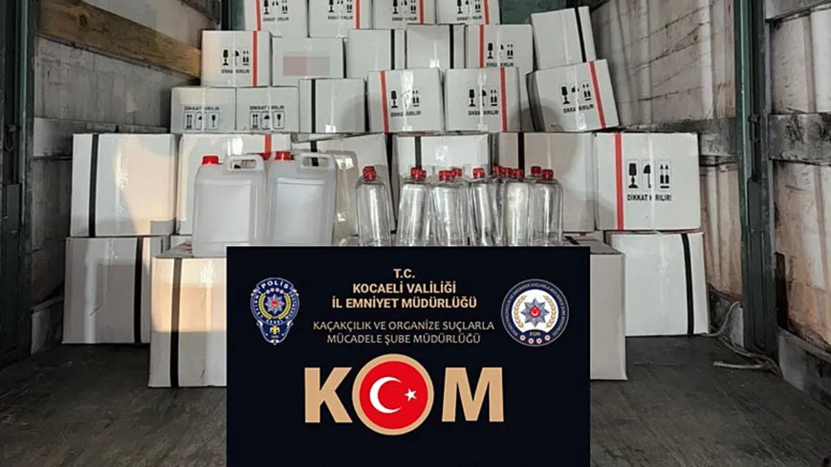 Kocaeli’de binlerce litre kaçak alkol ele geçirildi! Kocaeli’de binlerce litre kaçak alkol ele geçirildi!