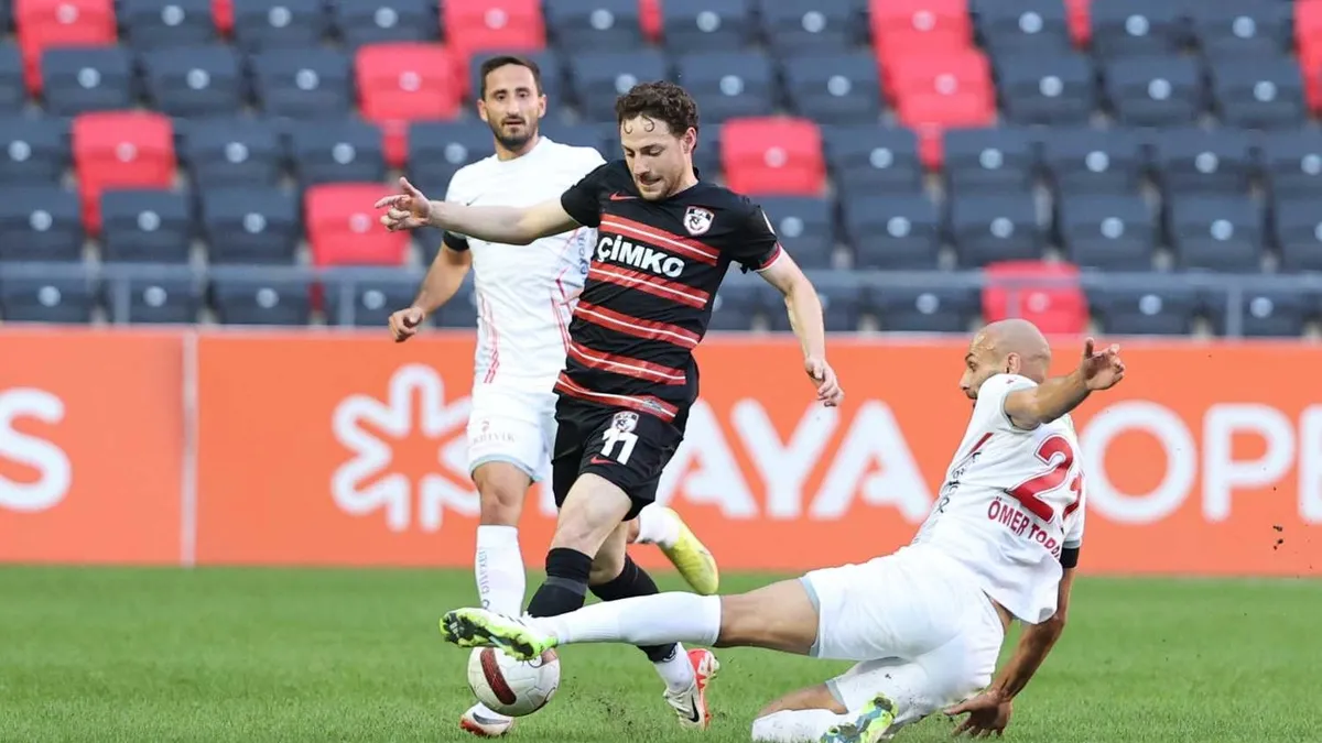 SON DAKİKA TRABZONSPOR HABERİ: Mustafa Eskihellaç'ın gözü Fırtına'da