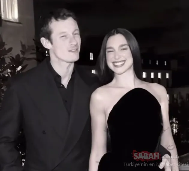 Dua Lipa nişan iddialarına o paylaşımla cevap verdi! Milyon dolarlık yüzüğünü böyle gösterdi!