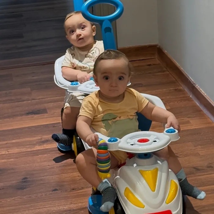 İdo Tatlıses’ten bebekleriyle pazar pozu! Yasemin Şefkatli böyle paylaştı...