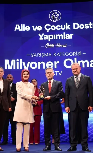 Kim Milyoner Olmak İster?e Aile ve Çocuk Dostu Yapım ödülü!
