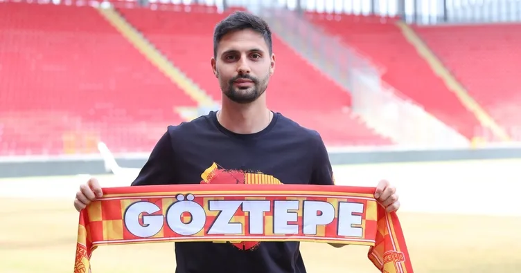 Göztepe’de ilk imza Tarkan’dan!