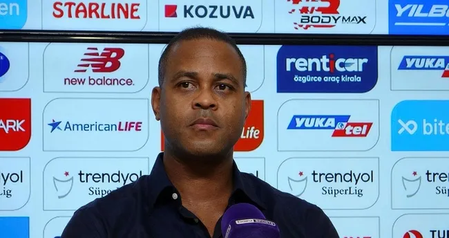 Patrick Kluivert: “Galip geldiğimiz için mutluyuz” Patrick Kluivert: “Galip geldiğimiz için mutluyuz”