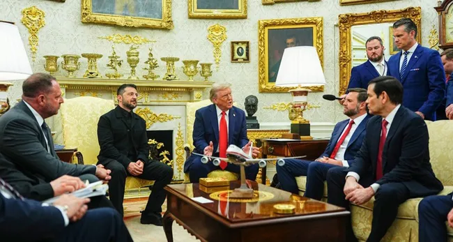 donald-trumpin-ankara-ziyareti-yogun-gececek-zelenskiy-ve-sara-ile-bir-araya-gelecek-1783281986270.jpg Donald Trump'ın Ankara ziyaretinde yeni detaylar: Zelenskiy ve Şara ile bir araya gelecek!