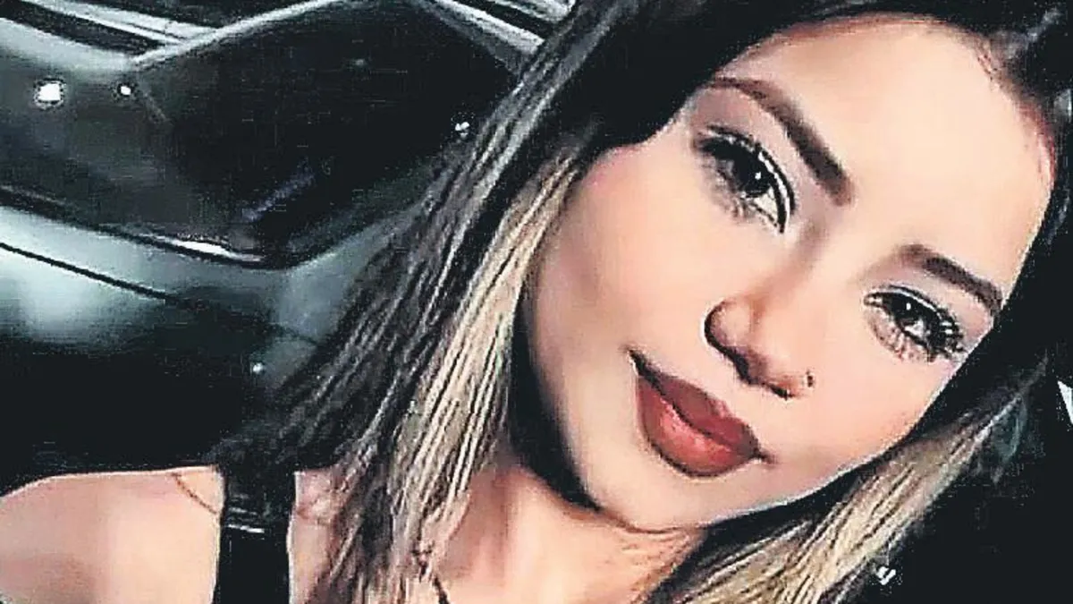 Zeynep köprüye çarpan motosiklette öldü Zeynep köprüye çarpan motosiklette öldü