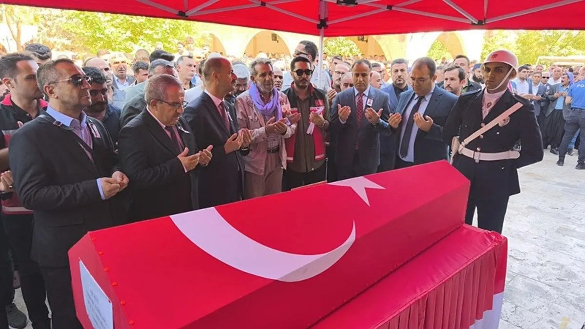 Şehit polis Urfa’da toprağa verildi