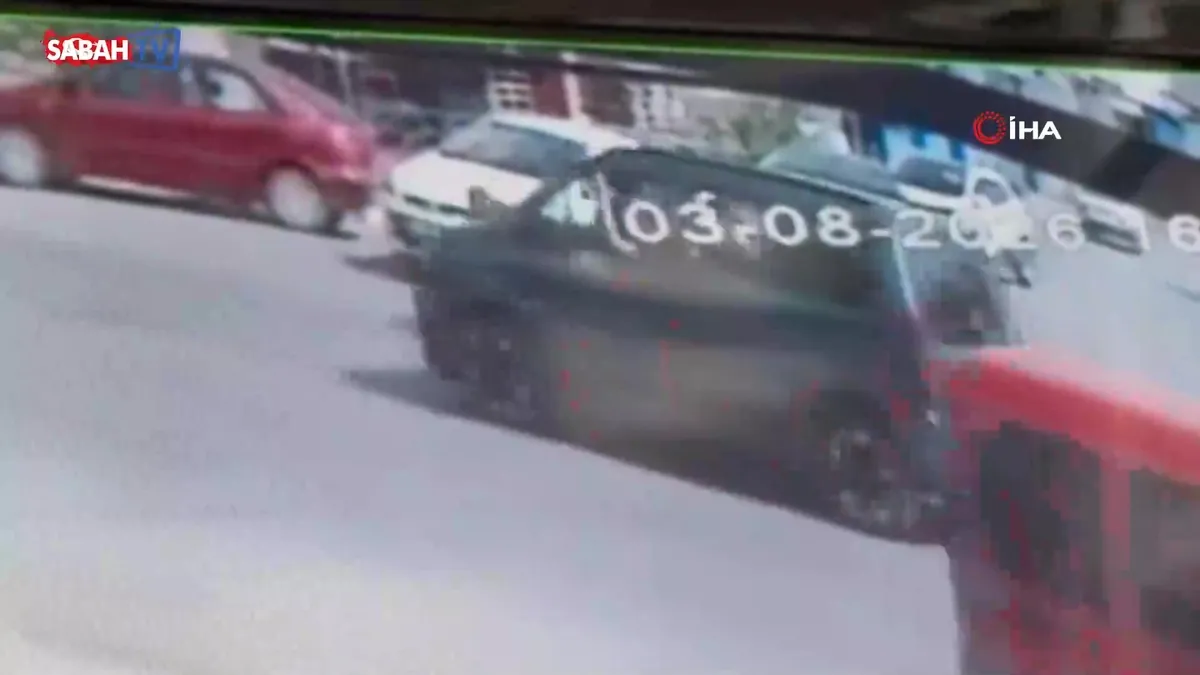 Çerkezköy’de iki motosiklet çarpıştı: O anlar kamerada videosunu izle Çerkezköy’de iki motosiklet çarpıştı: O anlar kamerada videosunu izle
