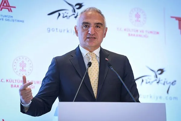 bakan-ersoy-2023-yili-turizm-hedeflerini-acikladi-1675149920350.jpg