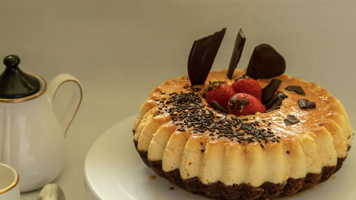 Chocoflan tarifi: Mutfaktaki sihir "imkansız kek" nasıl yapılır?