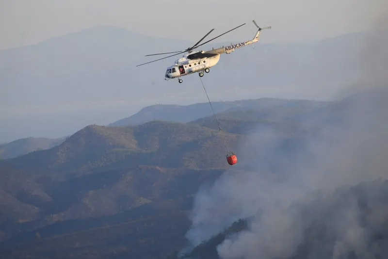 Son dakika | Marmaris'teki yangında baş döndüren hava trafiği