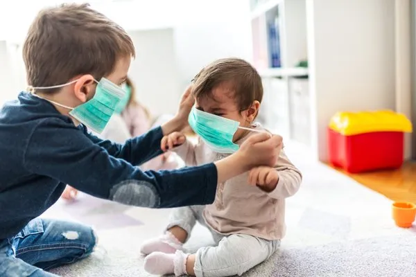 koronavirus 1 yasin altindaki bebeklerde bebek haberleri