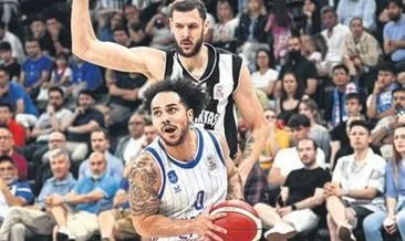Finale A.Efes yaklaştı