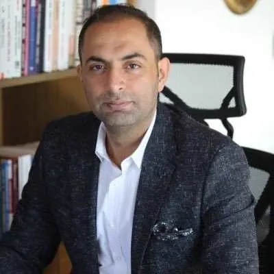 Son dakika: Sarıgül ailesinin milyar Euroluk kara para trafiği deşifre oldu! Şok ses kayıtları dosyaya girdi: Yeter ki bizim hesaba girsin
