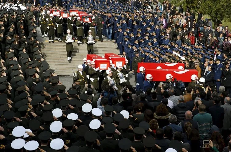 Ankara’daki terör saldırısında hayatını kaybedenlere cenaze töreni düzenlendi
