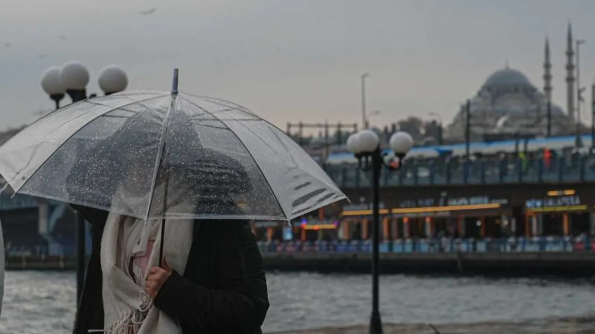 Meteoroloji paylaştı: Kuvvetli yağış, yoğun kar ve fırtına alarmı! Uyarılar peş peşe geldi… Meteoroloji paylaştı: Kuvvetli yağış, yoğun kar ve fırtına alarmı! Uyarılar peş peşe geldi…