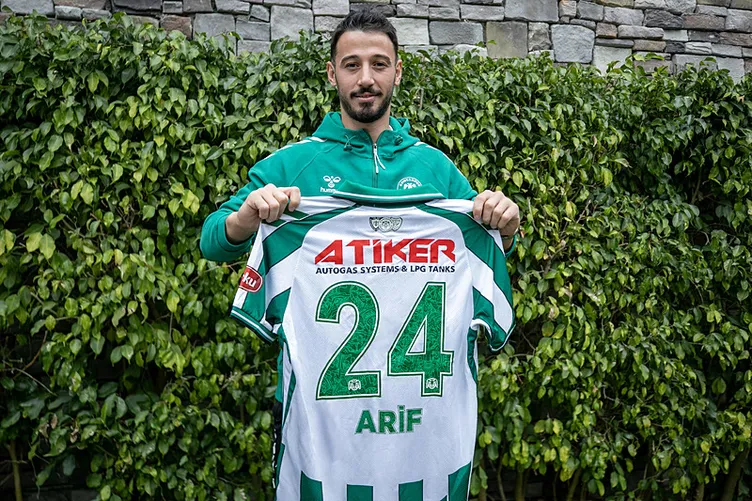 Süper Lig’de transferler peş peşe açıklandı! İşte atılan tüm imzalar...