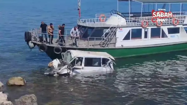 Minibüs Van Gölü’ne uçtu: 11 yaralı | Video