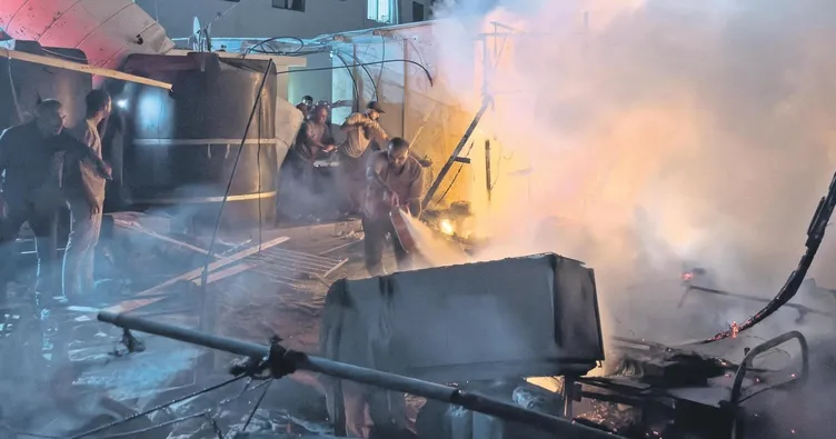 Okuldaki çocuklara füze yağdırdı