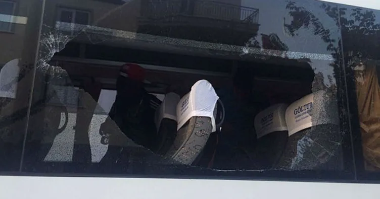 Takım otobüsüne taşlı saldırı