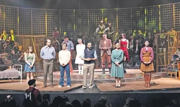 ‘Kalbimize öbek öbek güller bıraktınız’