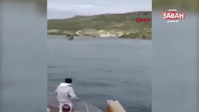 Halfeti’de iki gezi teknesi burun buruna çarpıştı! Kaza anı kamerada | Video
