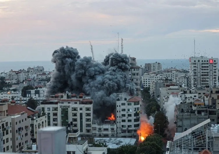 İsrail-Filistin savaşı son dakika: Hamas'tan Aksa Tufanı operasyonu! 'Savaş' durumu ilan edildi: Gazze'ye ağır bombardıman!
