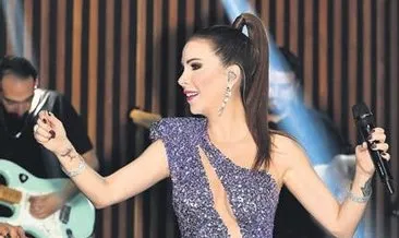 Memleketinde sahneye çıktı #izmir Memleketinde sahneye çıktı #izmir
