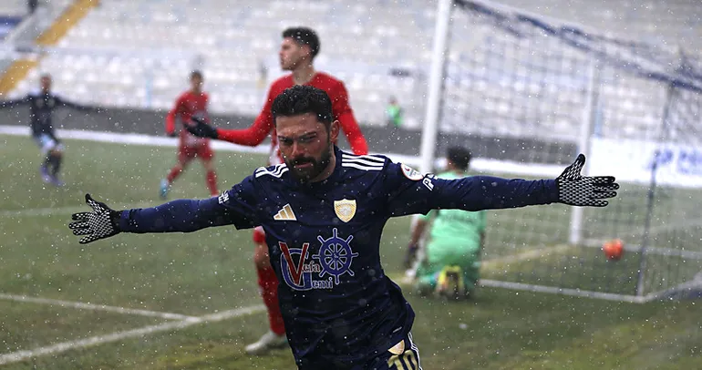 Erzurumspor, Sarıyer’i 4 golle geçti!