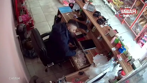 Antalya'da gelen müşteriye ekmek satan hırsız, kasayı boşaltıp 5 TL'de bahşiş bıraktı | Video