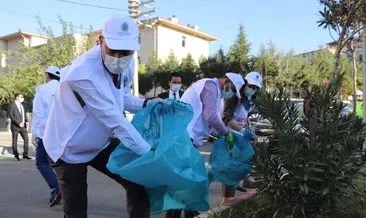 Başkanvekili Vali Hacıbektaşoğlu sokakları temizledi