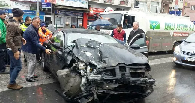 Kocaeli De Trafik Kazasi 7 Yarali Son Dakika Haberler