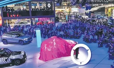 Otomotivin kalbi Paris’te atıyor