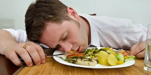 Her sabah mide bulantısı neden olur? Sabahları uyanınca başlayan mide