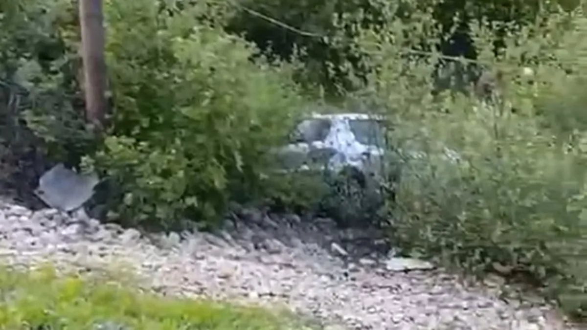 Mersin’de otomobil şarampole devrildi: 1 ölü, 1 yaralı Mersin’de otomobil şarampole devrildi: 1 ölü, 1 yaralı