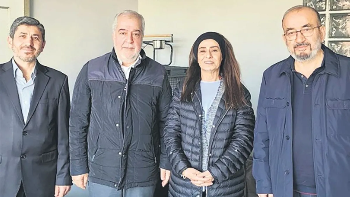 12 bin kişinin iftar parasını teslim etti