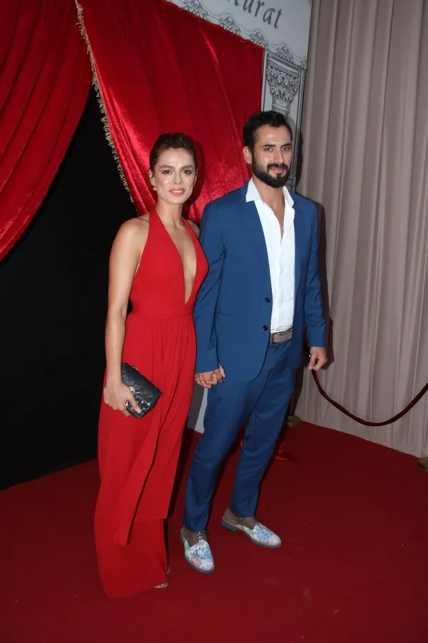 Özge Özpirinçci ‘Kıskançlık değil şaka’
