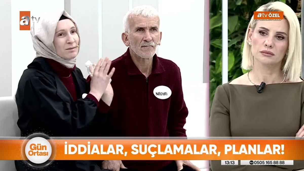 Esra Erol’da akılalmaz hikaye: Planı eşini öldürmek miydi? videosunu izle Esra Erol’da akılalmaz hikaye: Planı eşini öldürmek miydi? videosunu izle