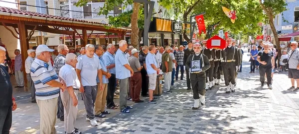 emekli-albay-askeri-torenle-ugurlandi-1753550901357.jpg