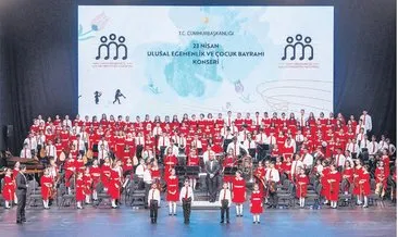 23 Nisan coşkusu albüm oldu