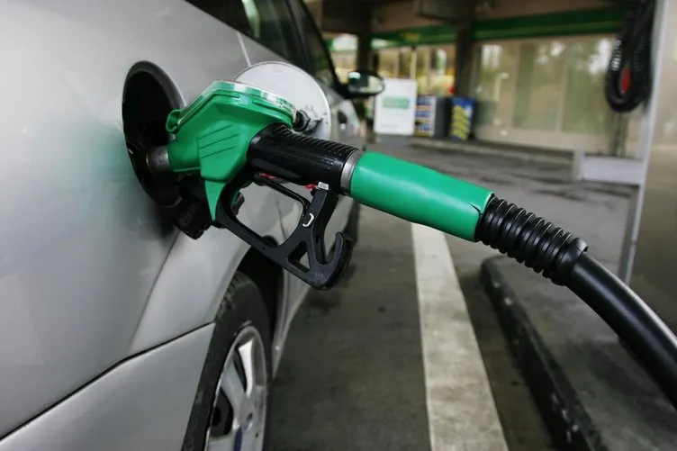 Petrol fiyatları yüzde 3 arttı! Akaryakıt zam, indirim var mı? 19 Nisan 2024 benzin ve mazot fiyatı