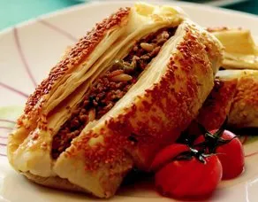 Kıymalı Börek
