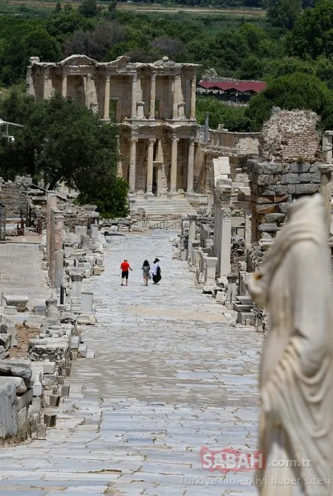 Efes Antik Kenti’ne Kovid-19 nedeniyle 650 ziyaretçi kotası