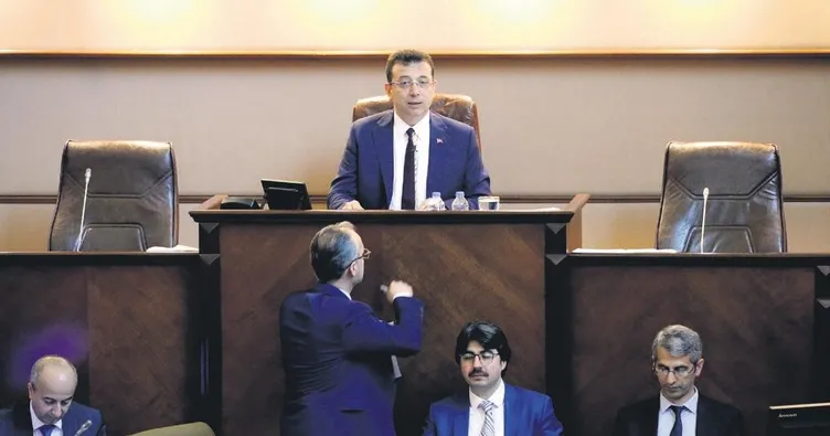 Hoşgörü maskesiyle operasyon çekti