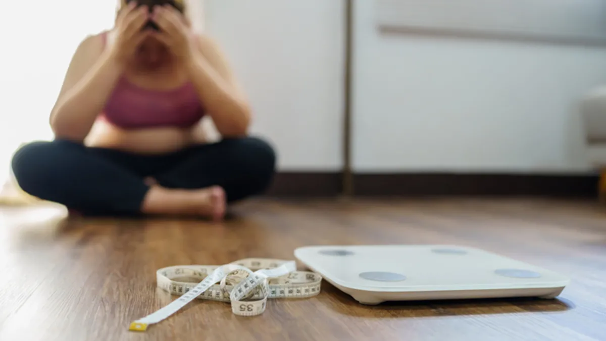 "Ne yesem şişkinlik yapıyor" diyenler dikkat! Lodosun vücutta yarattığı o sinsi tuzağa düşmeyin! "Ne yesem şişkinlik yapıyor" diyenler dikkat! Lodosun vücutta yarattığı o sinsi tuzağa düşmeyin!