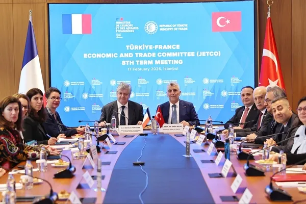 istanbulda-jetco-zirvesi-turkiye-fransa-ticari-ve-ekonomik-yol-haritasi-bellirlendi-1771325692082.jpg