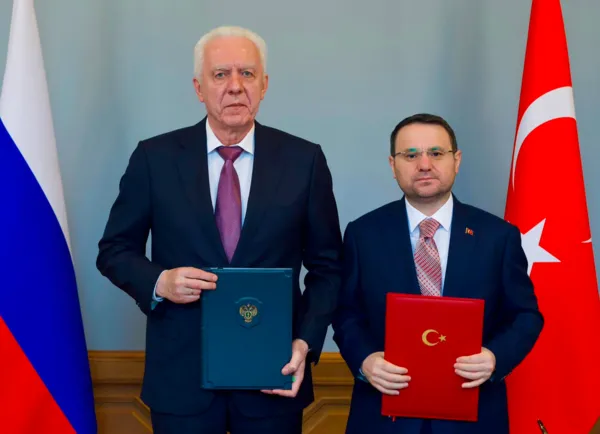 son-dakika-adalet-bakani-akin-gurlek-acikladi-suc-orgutu-elebasi-can-daltonun-rusyadan-iadesi-icin-yeni-adim-1782303140697.png