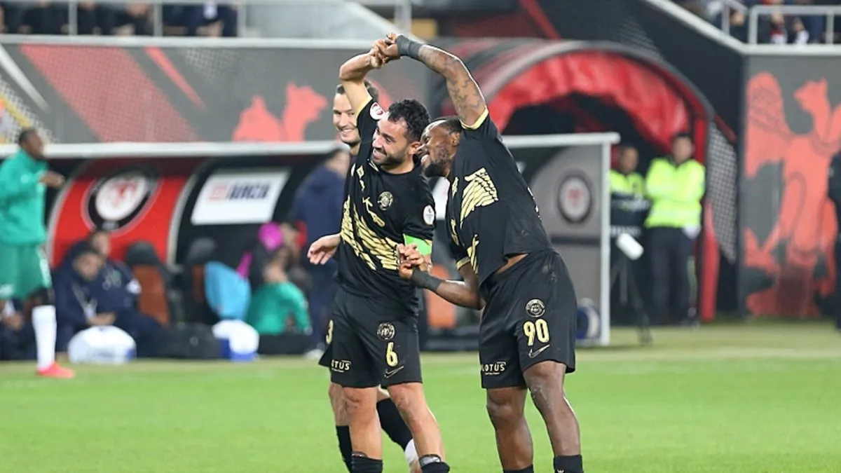 Trendyol 1. Lig: Çorum FK, Iğdır FK’yi 3 golle geçti! Trendyol 1. Lig: Çorum FK, Iğdır FK’yi 3 golle geçti!