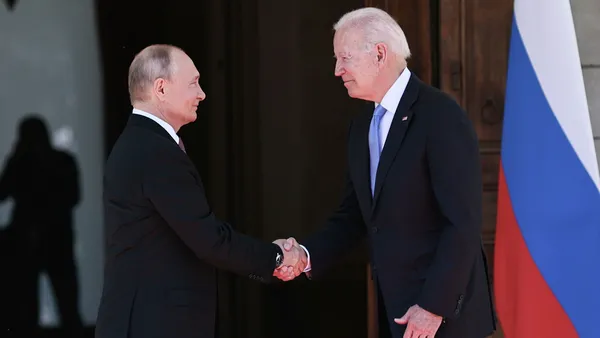 biden-ile-putin-arasindaki-kritik-ukrayna-gorusmesi-sona-erdi-1644689595405.jpg
