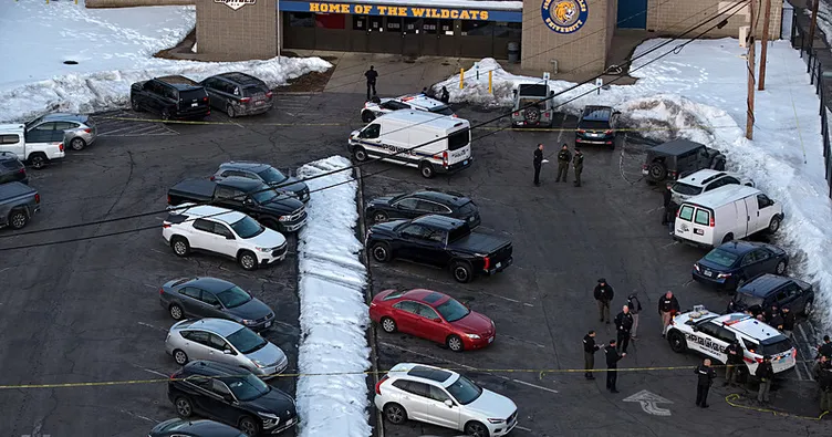 ABD’de peş peşe kanlı saldırılar: 4 ölü