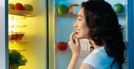 Neden akşam 7'den sonra yemek yememelisiniz?